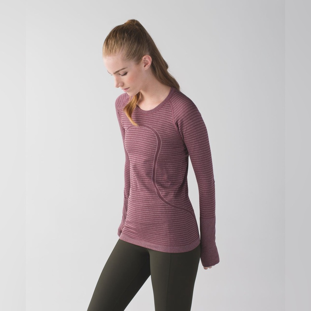 Lululemon Swiftly Tech Long Sleeve Crew Drama 4 Small Burgundy Top Shirt Gym